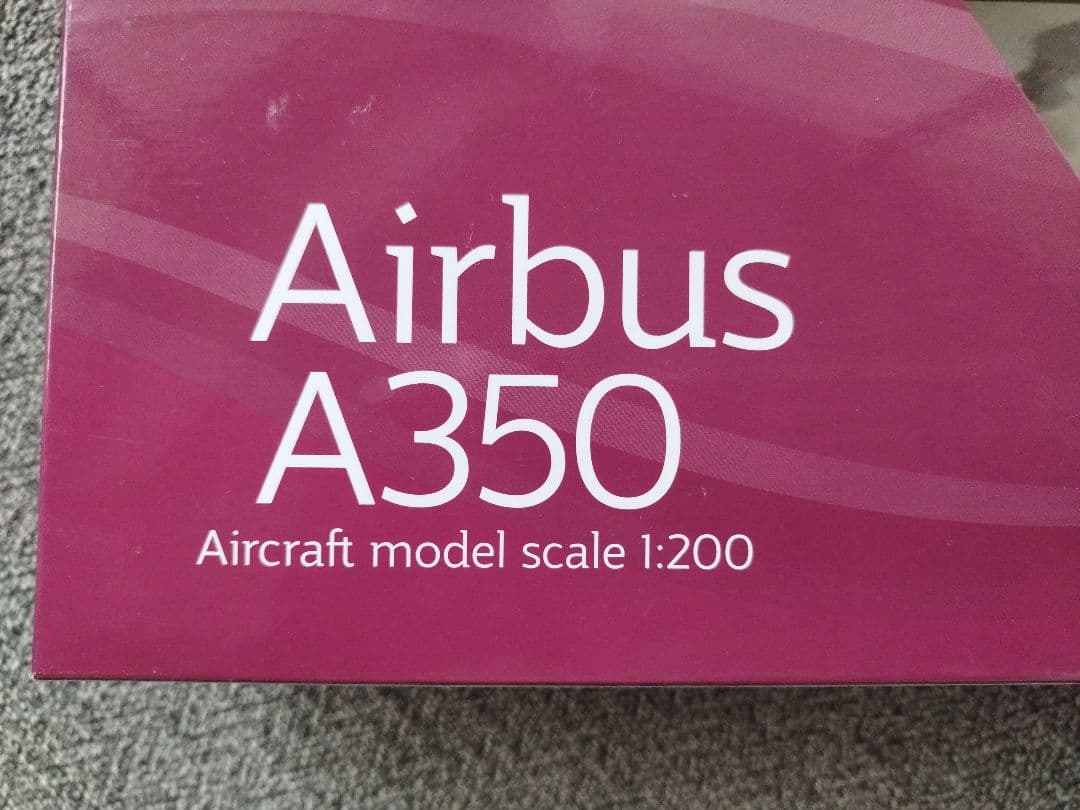 カタール航空 Airbus A350　（1/200スケール）