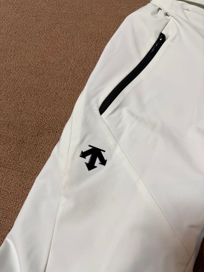 DESCENTE デサント S.I.O スキー ウェア M 2025モデル 美品