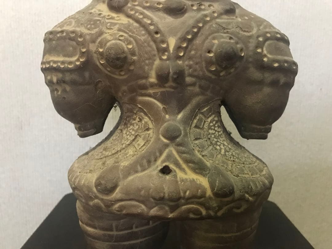 遮光器土偶　素焼き土偶インテリア