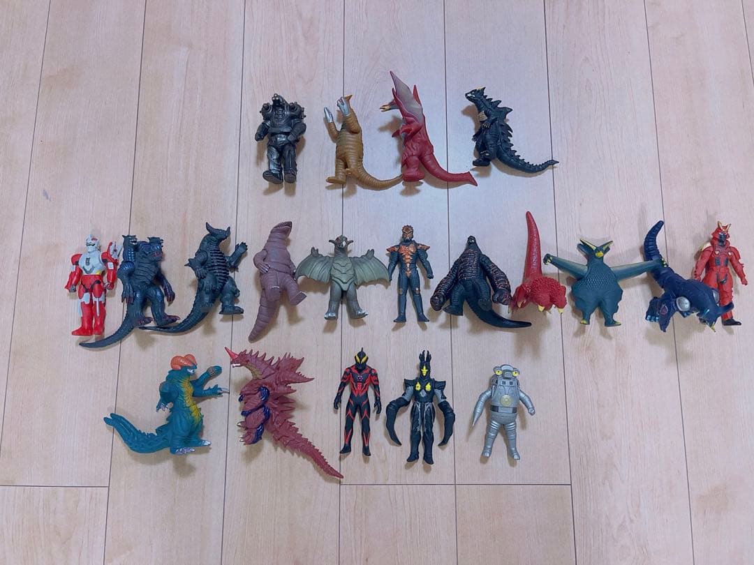 バンダイ　ウルトラマン各種　54点