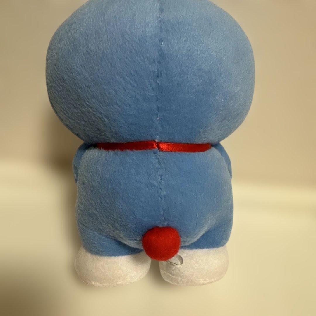 非売品ドラえもん 花束付き ぬいぐるみ