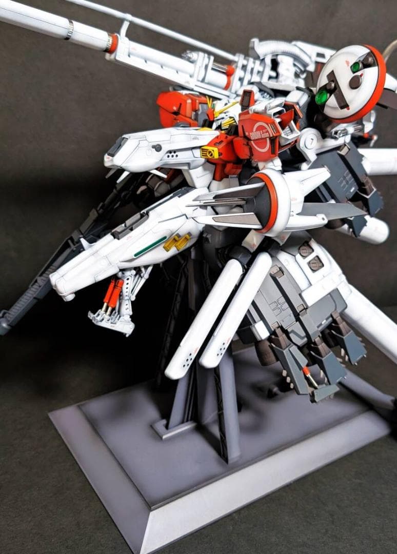 MG 1/100 ディープストライカー グラデーション全塗装完成品 Ex-s