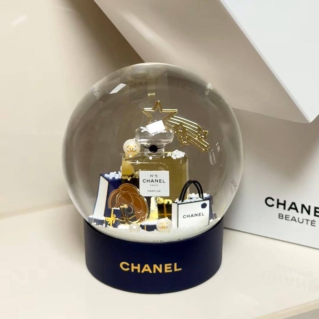CHANEL 2025 ホリデー限定 スノードーム 新品 箱付き