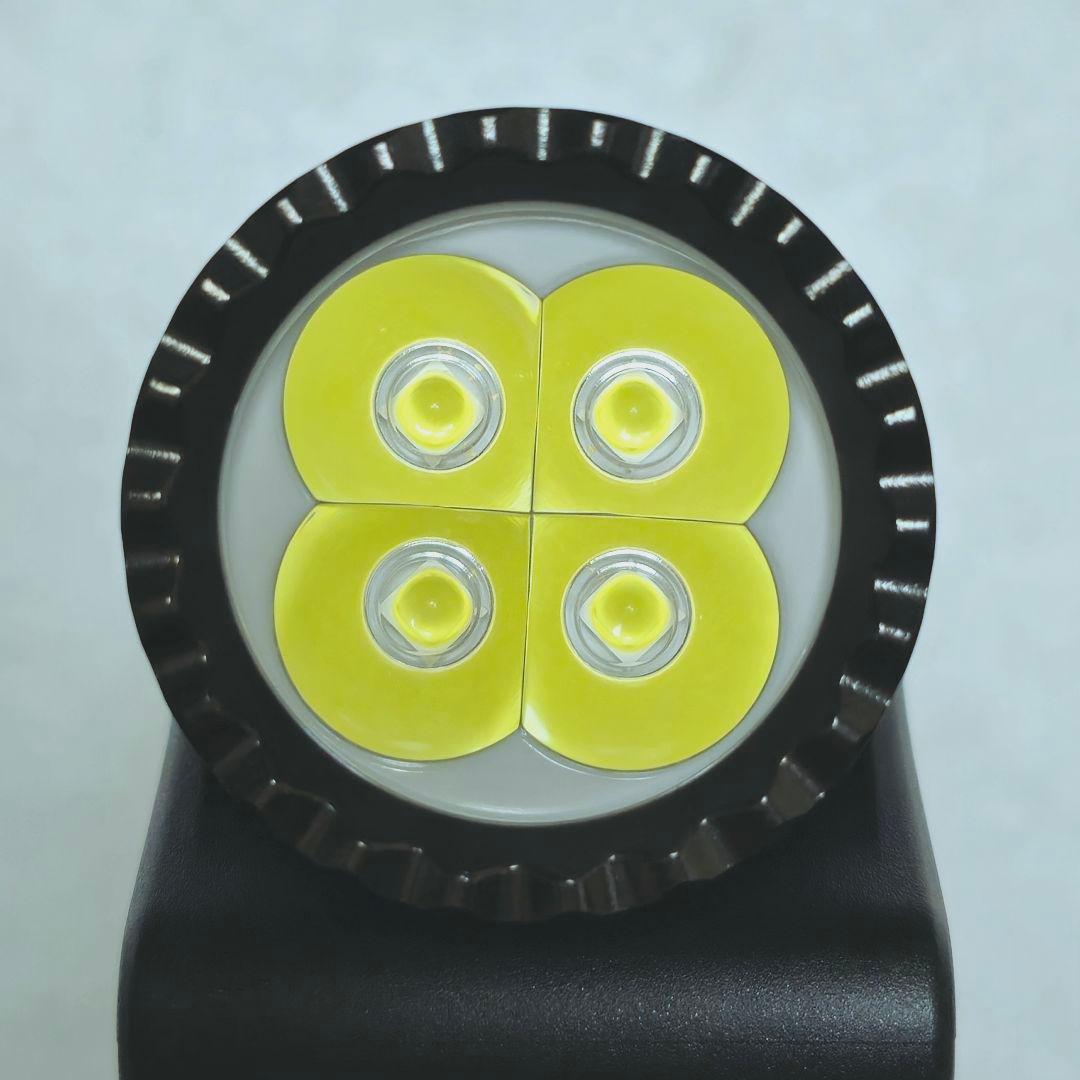 OLIGHT Seeker 4 Pro ミッドナイトブルー