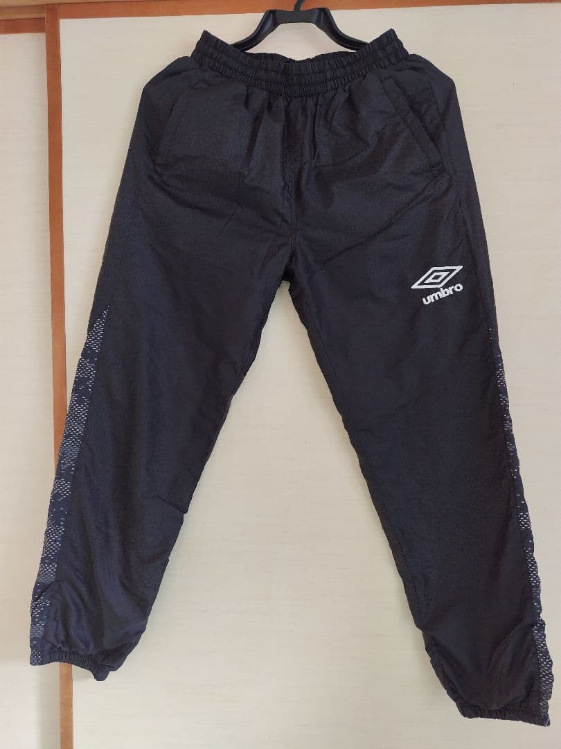 値下げ 美品 ATHLETA サッカーまとめ売り（4点）