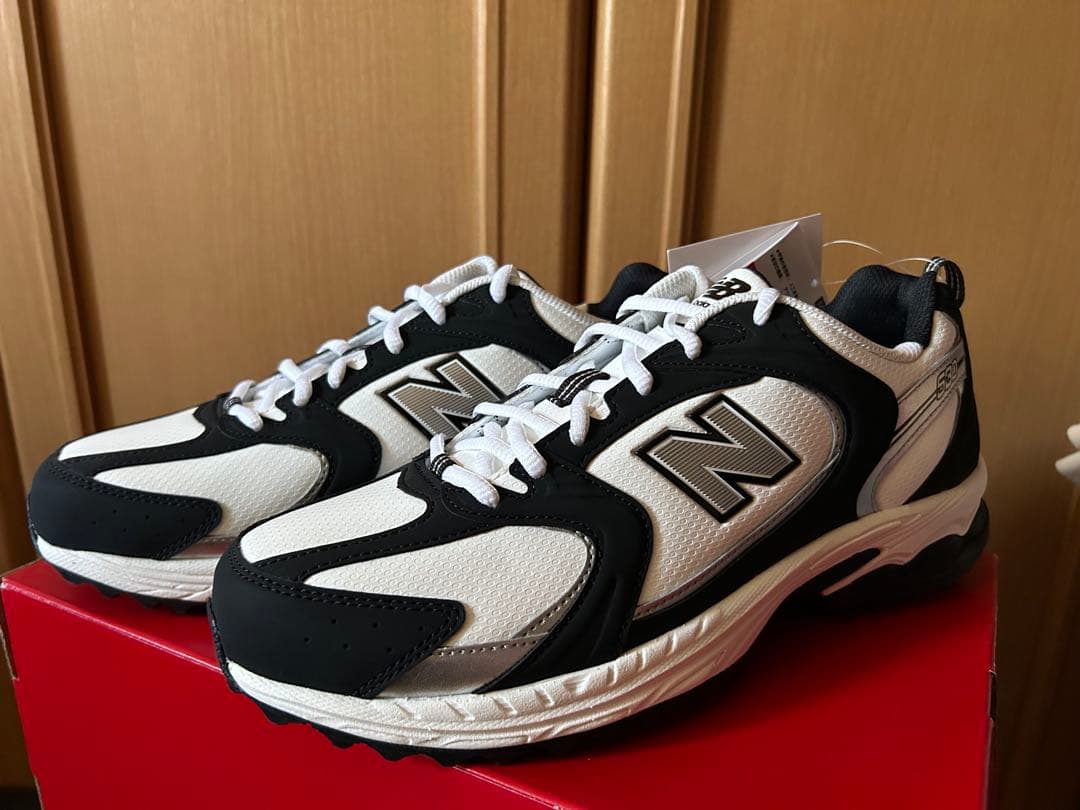 NEW balance ゴルフシューズ　男女兼用 新品未使用