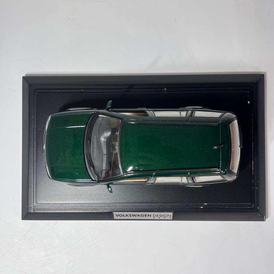 【希少】Golf Wagon 緑 1/24ミニカー クリアケース&台座付き