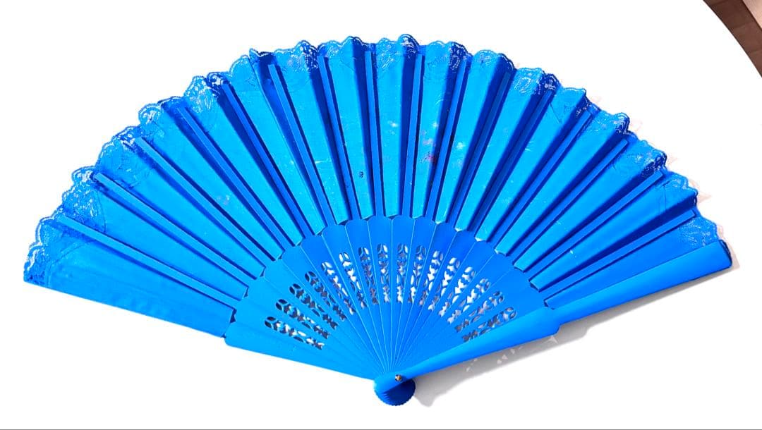 フラメンコアバニコ　花柄　32cm ターゴイズブルー　新品