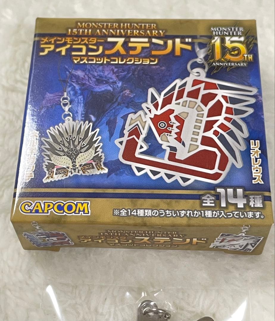 モンスターハンター　イヴェルカーナ　アイコンステンド　ストラップ　モンハン