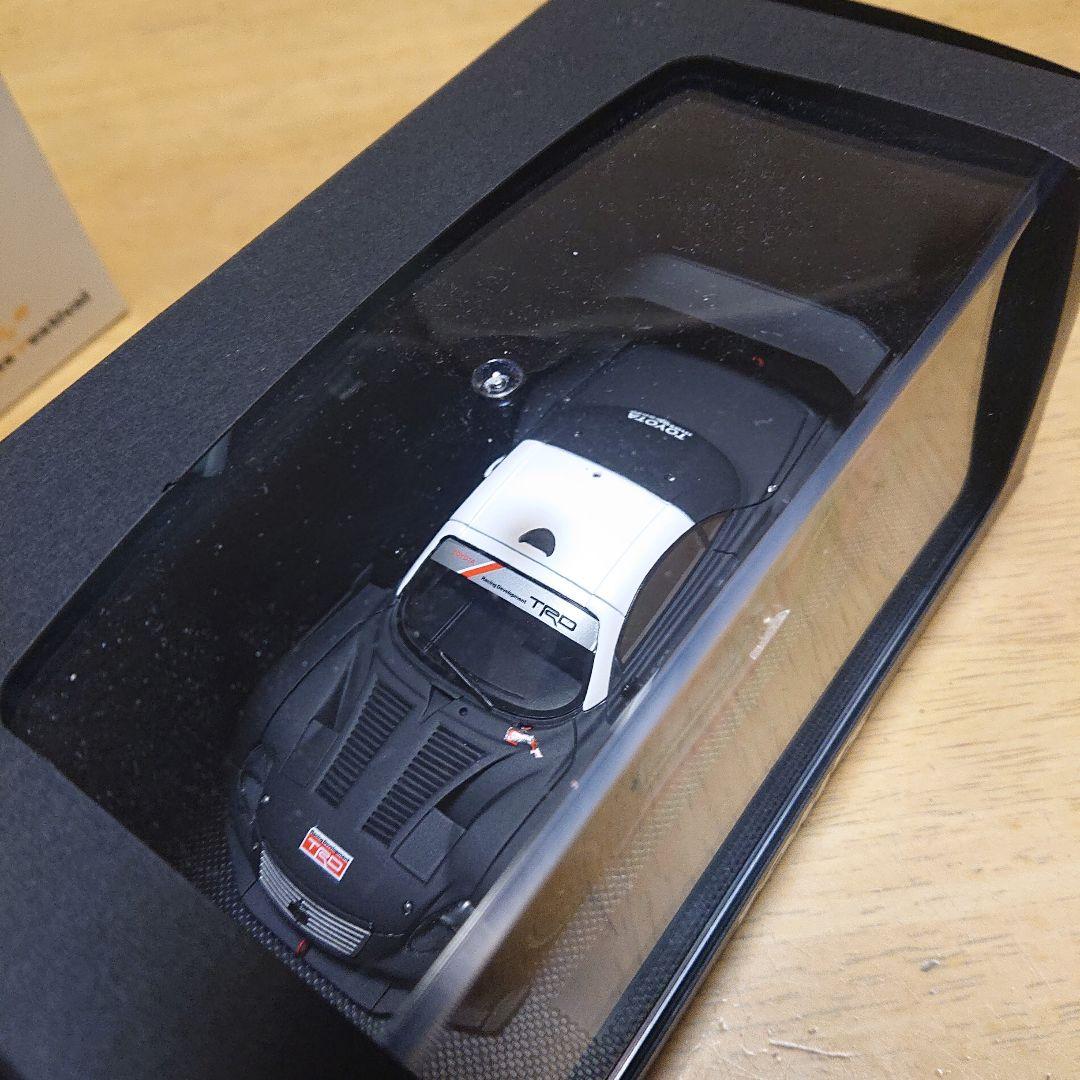 エブロ 1/43 SC430 トムス 先行開発車 /ペトロナス テストカーセット