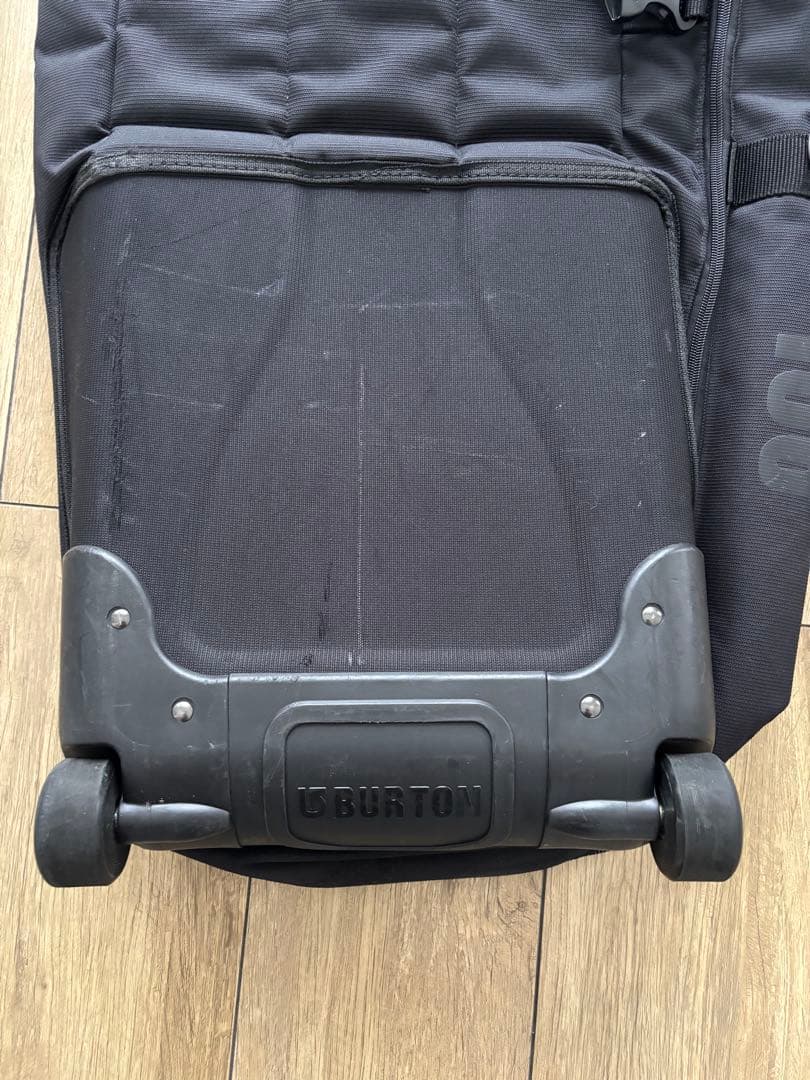 BURTON スノーボードバッグ 黒　166cm
