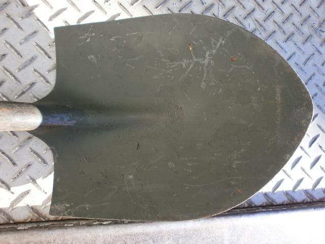 米軍放出品　当時物　ジープ車載用 　スコップ 　M38 M151 ②