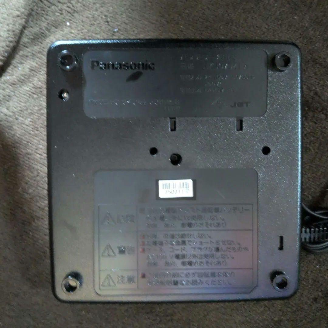 電動自転車用充電器 ブラック