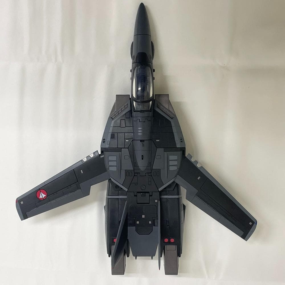 ◆超時空要塞マクロス 完全変形版 VF-1Jステルスタイプ　01011