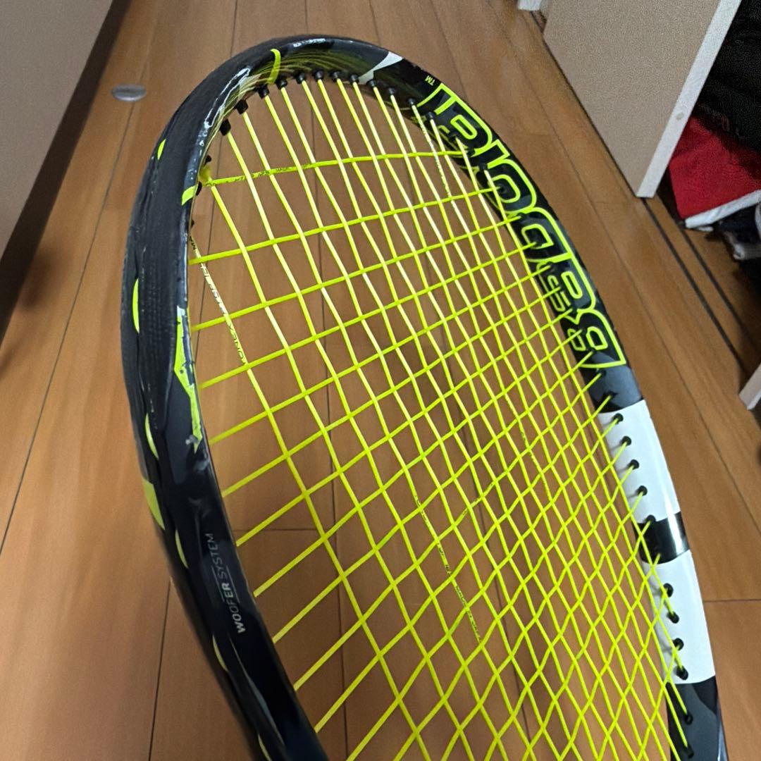 Babolat ピュアアエロ100 G2