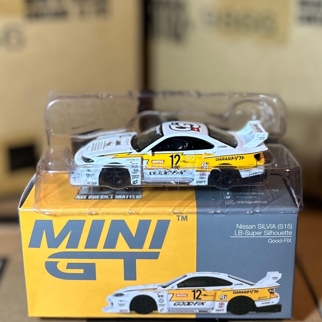 最終値下✧˚꧁ HotWheels ꧂ミニGT LBWK 日産 シルビア S15