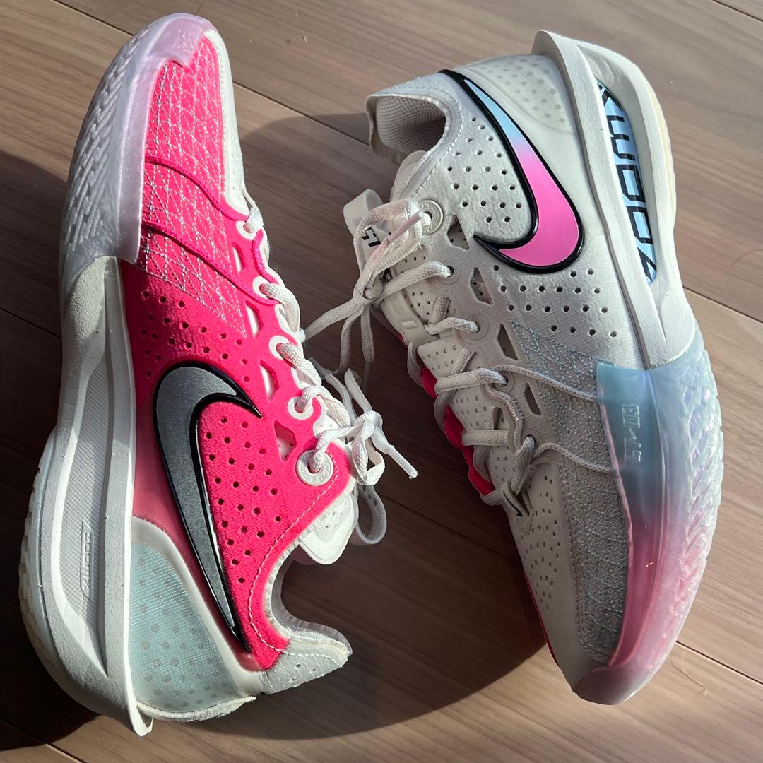 Nike GT Cut バスケットボールシューズ ホワイト/ピンク