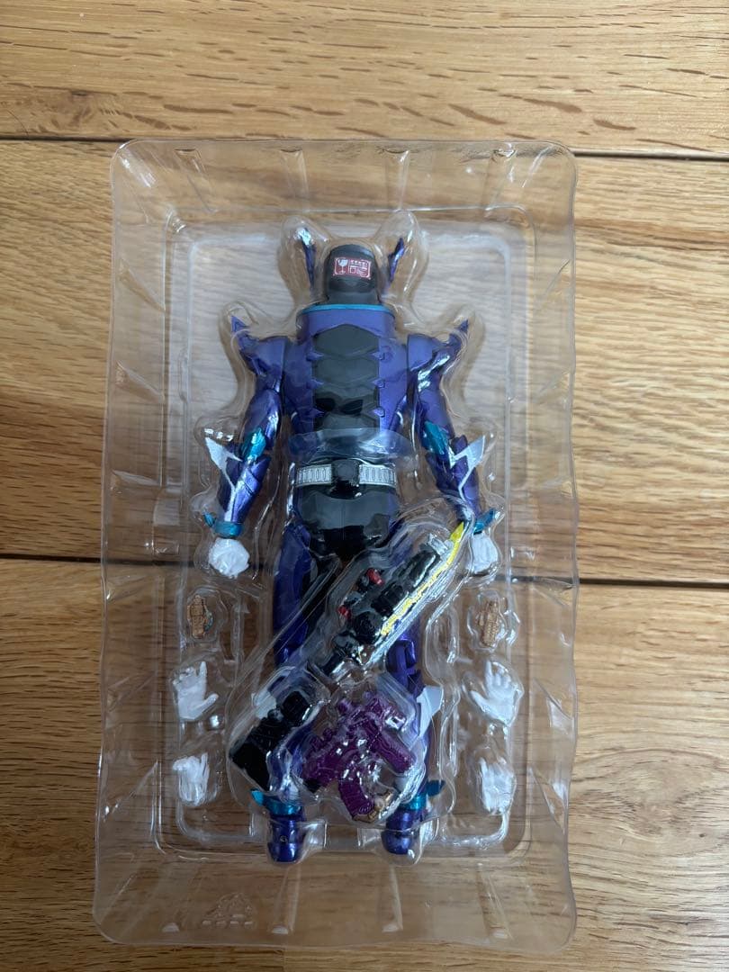 S.H.フィギュアーツ仮面ライダービルド　ローグ