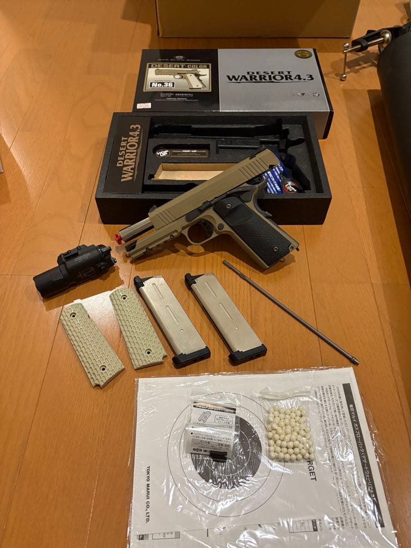 マグプル　PR実ストック　東京マルイデザートウォーリア　EARMOR M31