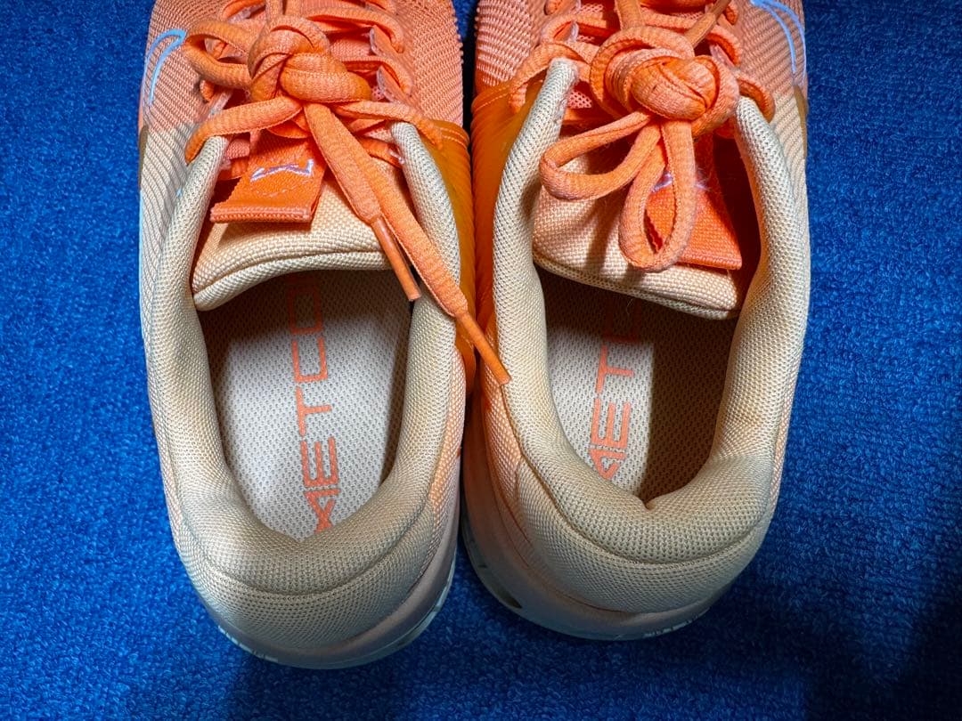 Nike メトコン９　トレーニングシューズ オレンジ　26cm. EU41
