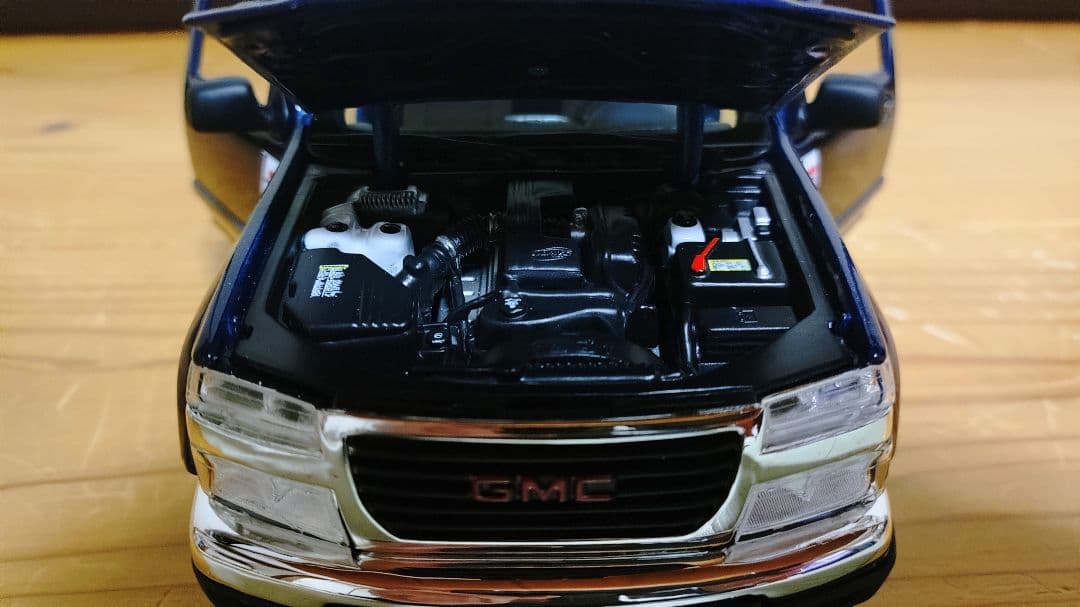 1/18　カスタム　ミニカー　マイスト　GMC　キャニオン　ピックアップ