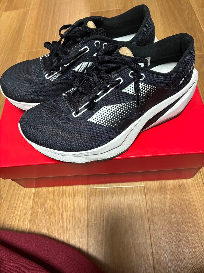スパイク・シューズ new balance FuelCell Rebel v4 26.5cm