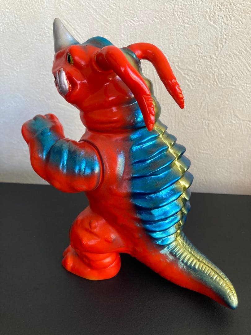 U.S.TOYS ウルトラ怪獣ソフビ ウルトラマン /SBDXネロンガ(レッド)