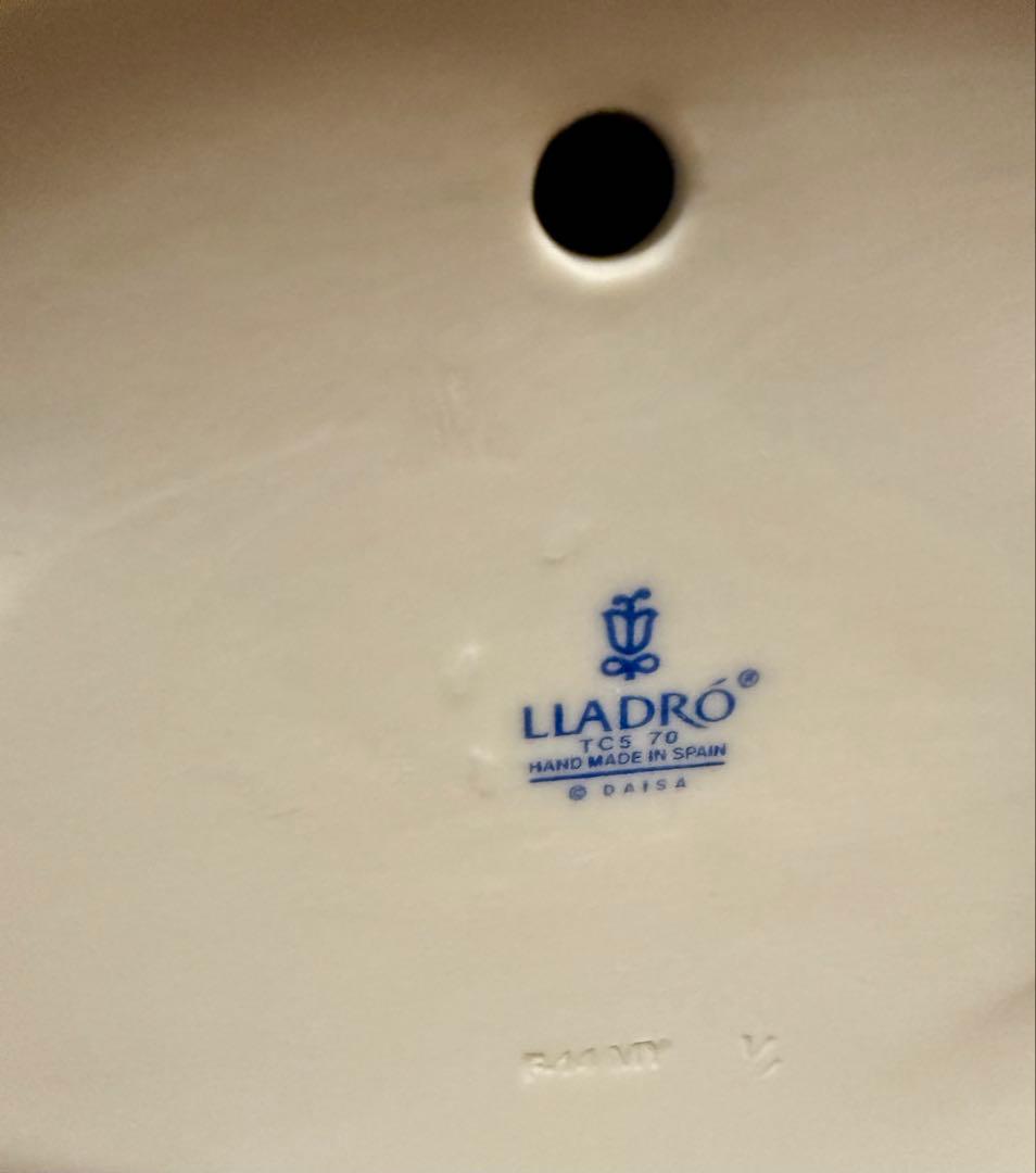 LLADRO リヤドロ　白い馬の少女