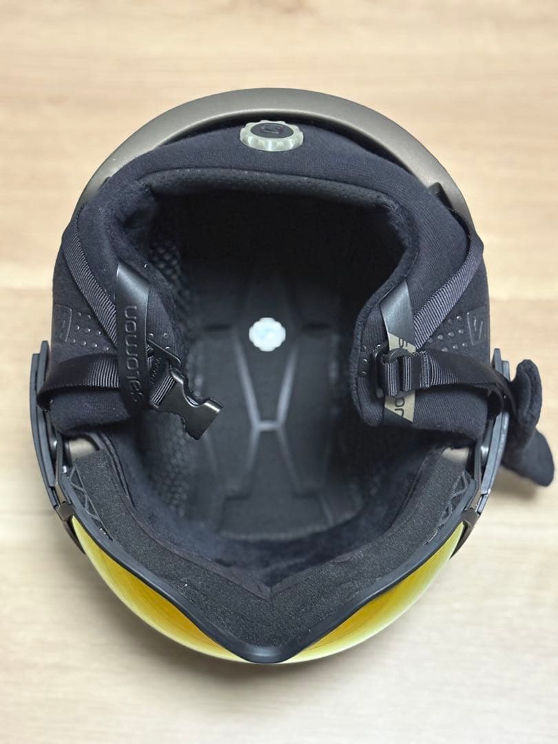 SALOMON ゴーグル付きヘルメット