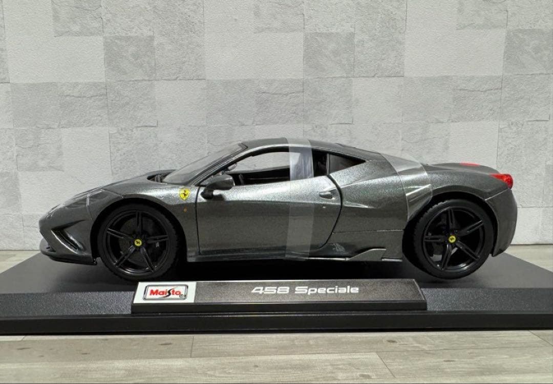 新品 Maisto Ferrari 458 Speciale 希少色 1:18