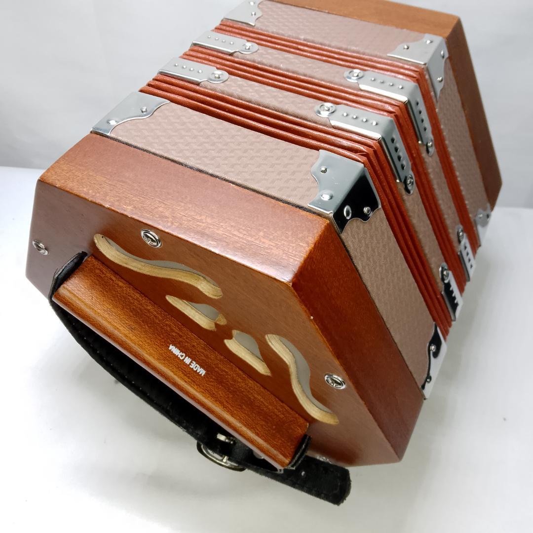 定価6.5万 HOHNER コンサーティーナ 動作良好 ケース付 蛇腹楽器