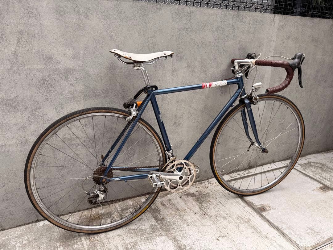Creme Cyclesクロモリロードバイク