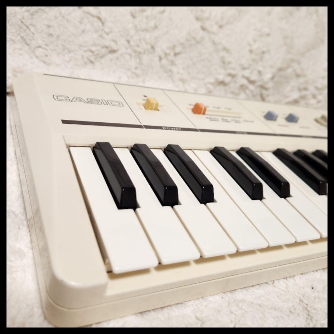 Casio MT-11 ビンテージミニシンセサイザー 動作確認済 アダプター無