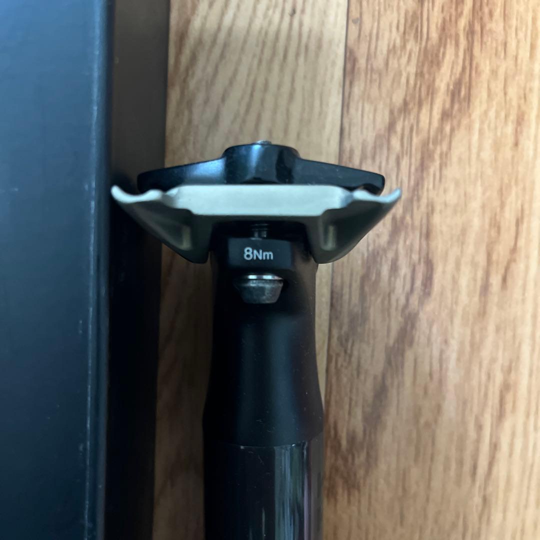 fizik フィジーク　カーボンシートポスト シラノR1 31.6×330mm