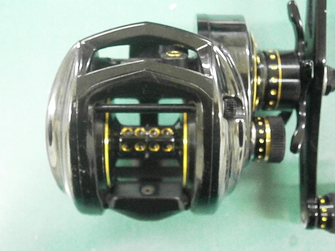 レボ　ブラック6　 Revo BLACK6　美品　値下げ再出品