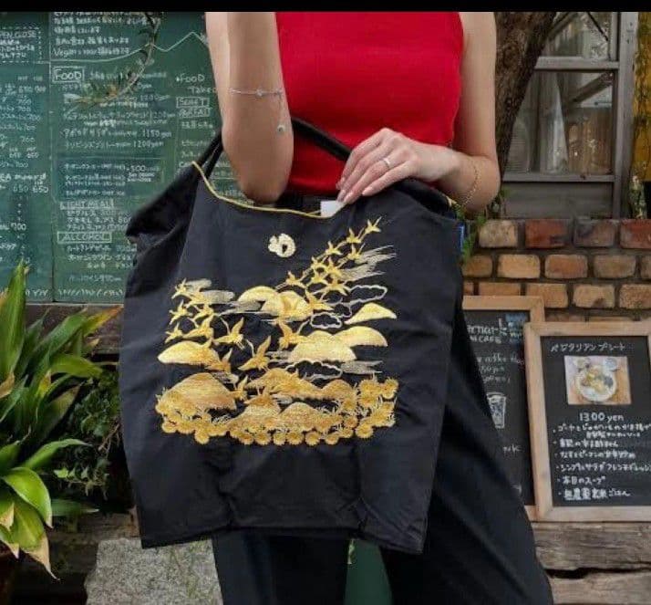 【正規品/新品】ボール&チェーン×染織いわもとコラボバッグ黒M 鶴　匿名配送