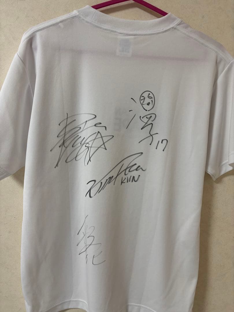 バドミントンTシャツ　サイン