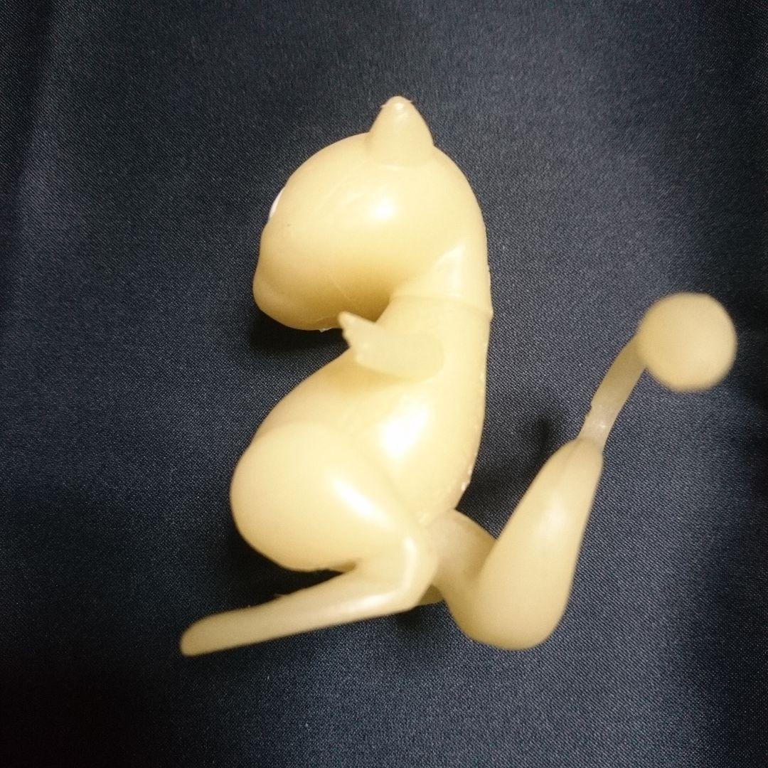 激レア ポケモン ミュウ 蓄光 フィギュア Pokemon