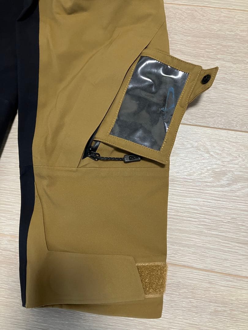 ミレー （MILLET） スキー•スノーボードウェア メンズ　上下セット