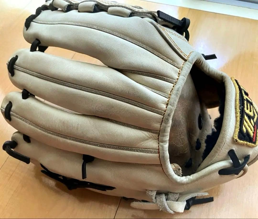 m*u様 【ZETT】ゼット プロステイタス 軟式グローブ 内野手 源田モデル