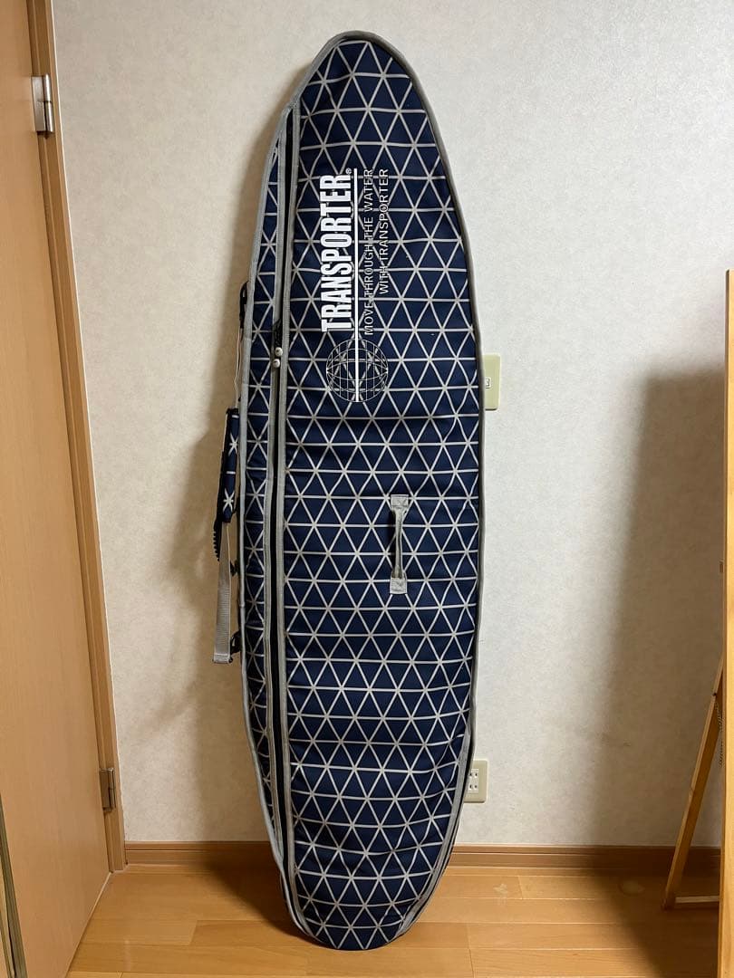 ESSENCE サーフボード　ケース付き