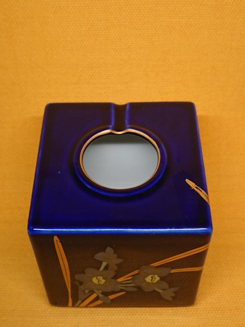 【美品】花瓶　香蘭社　蘭絵　瑠璃色　置物　インテリア　工芸品　美術品　A1167