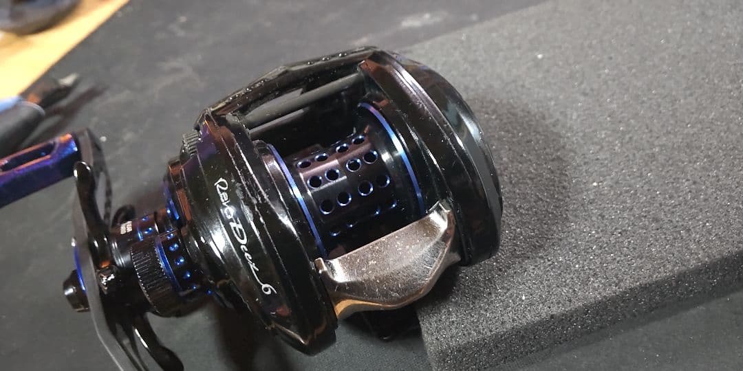 最終お値下げAbu Garcia Revo Deez 6-L軽量化146g