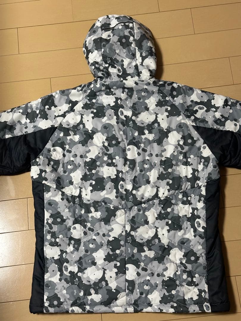 OAKLEY 中綿ジャケット 2XL 迷彩柄 保温 防寒フード付