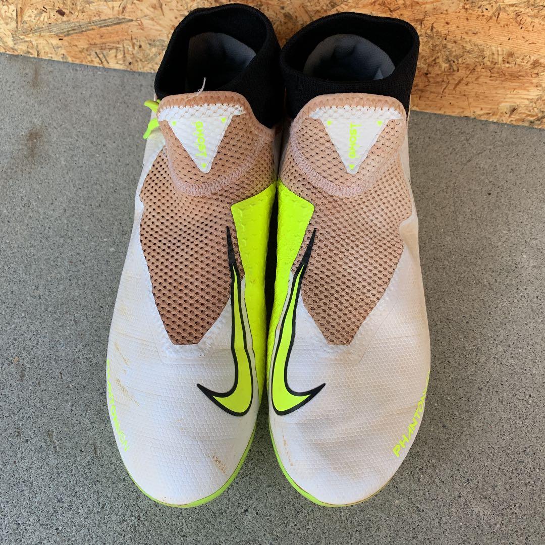 NIKEスパイク