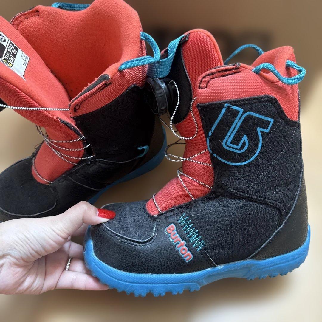 Burton Grom BOA 子ども用スノーボードブーツ20
