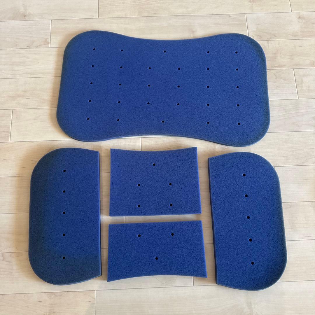 西川　Air 4D （エアー４D）枕　高め　used 専用カバー付き