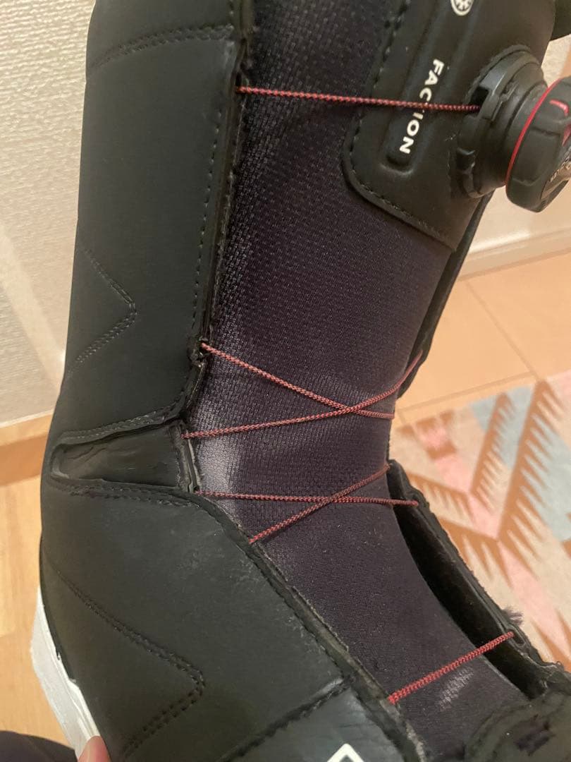 Salomon Malamute ブラックスノーボードブーツ