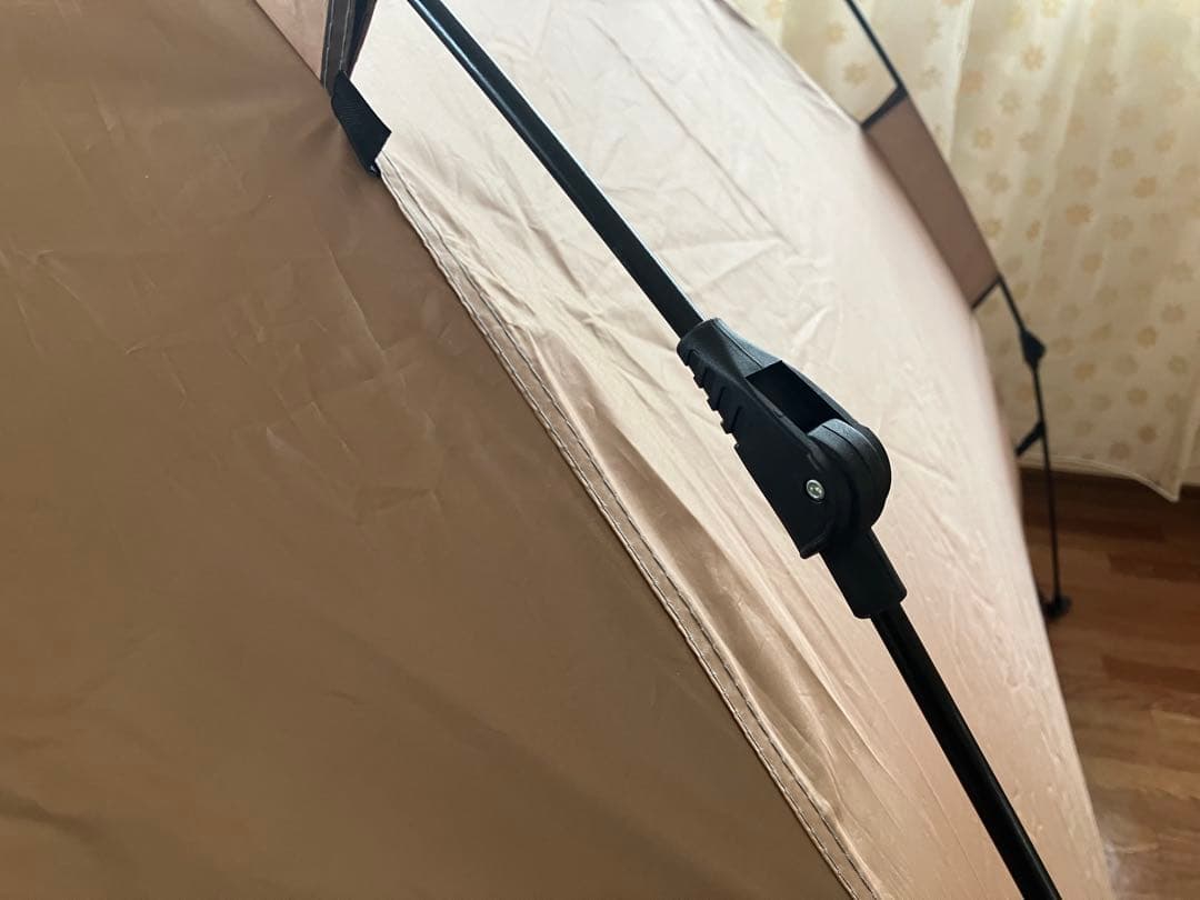 自動ポップアップ式ワンタッチテント2〜3人用 設営30秒キャンプ 室内 防災　春