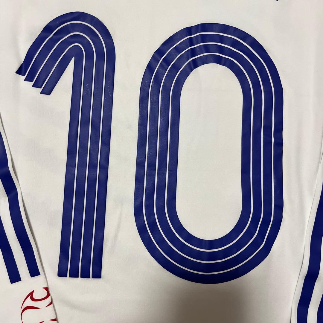 サッカー　日本代表　中村俊輔　選手　ユニフォーム
